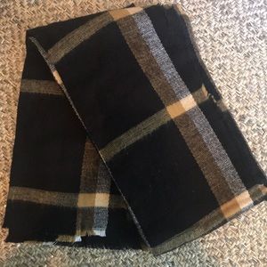 H&M Classic Blanket Scarf